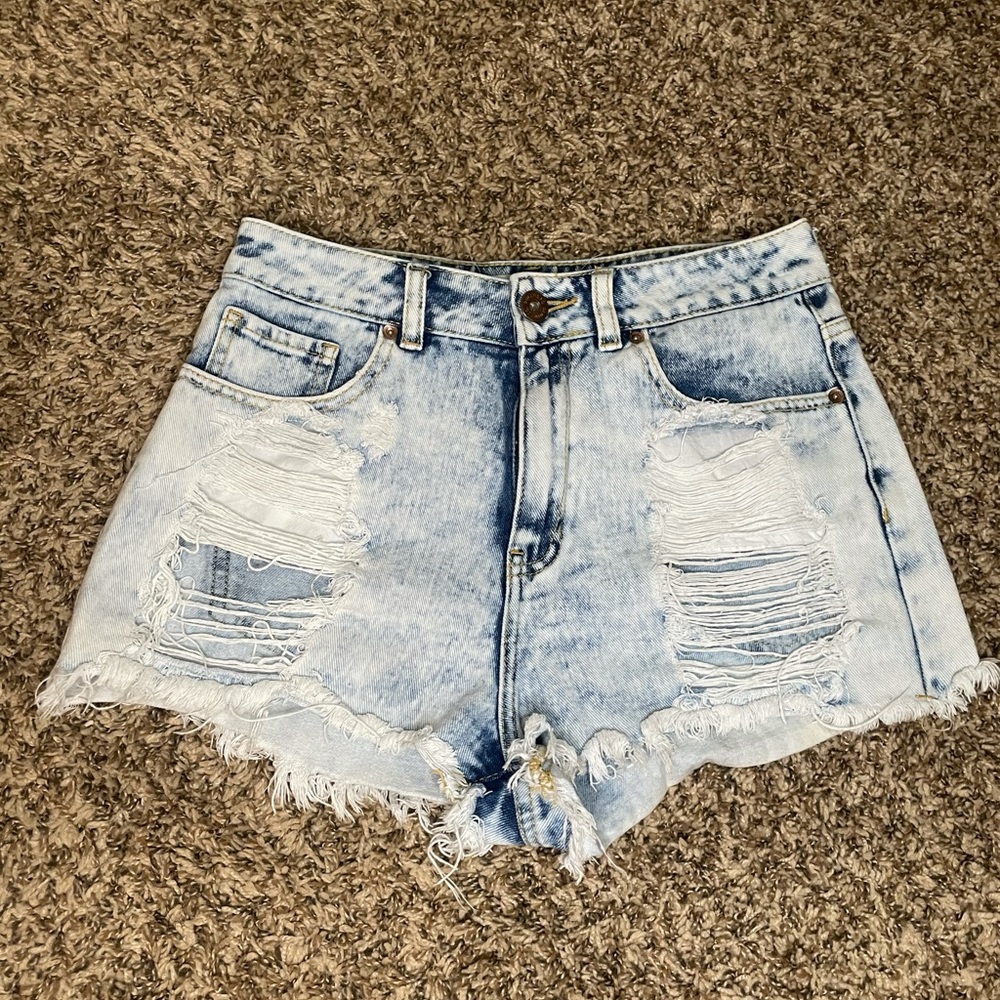 Denim ripped shorts